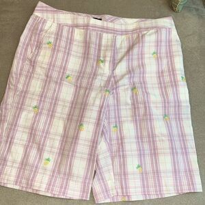 Vintage izod Bermuda shorts w/ pockets
